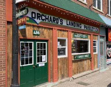 Orchard's Landing Paisley